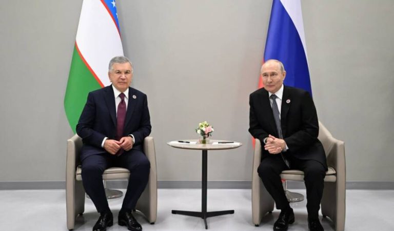 Shavkat Mirziyoyev and Vladimir Putin in Kyrgyzstan1