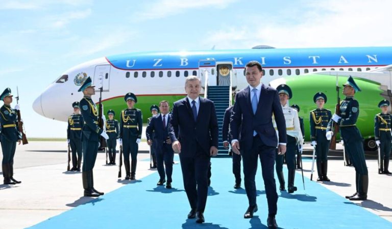 The President of Uzbekistan, Shavkat Mirziyoyev, in Kazakhstan2