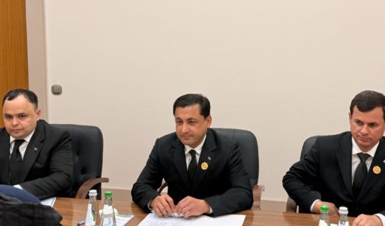 Turkmenistan delegation 1