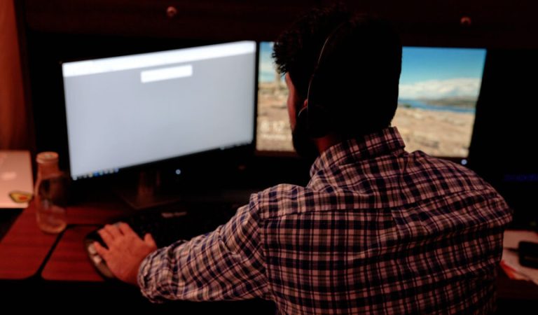 Young-people-in-Afghanistan-prefer-freelance-work-to-formal-employment