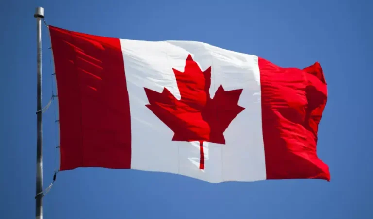 national-flag-canada