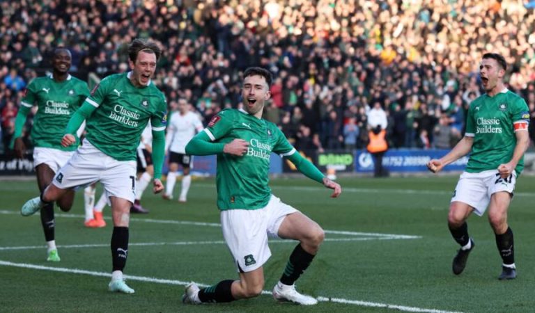 skynews-fa-cup-plymouth-liverpool_6824066