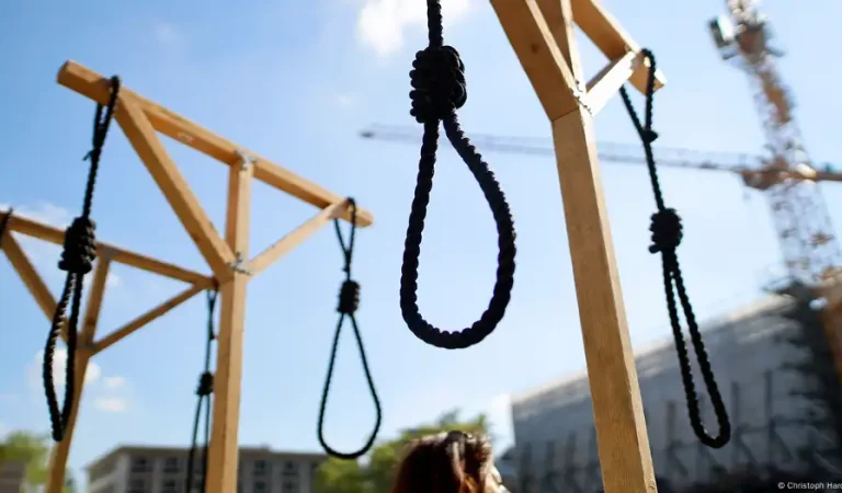 ایران-دار گه آسیلیش