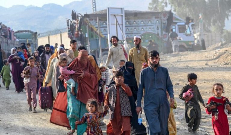 قاچقینلر (2)