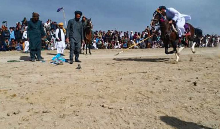 محلی اویین‌لر