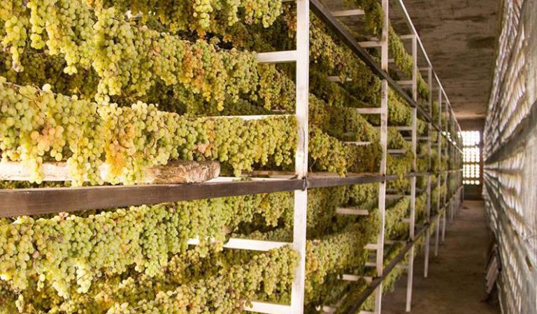 مه‌ییزخانه