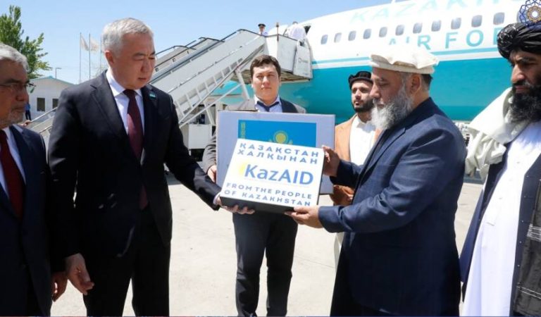 هیئت قزاقستان کمک