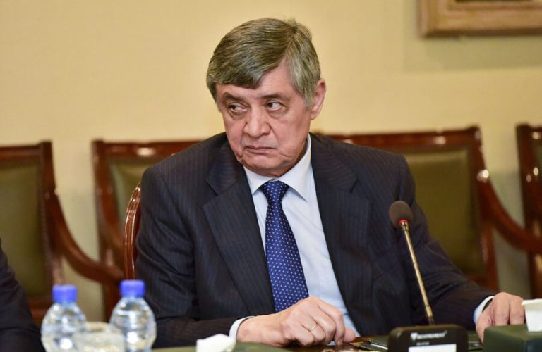 This handout photo taken and released by Pakistan's Ministry of Foreign Affairs on November 11, 2021 shows Russian presidential envoy to Afghanistan, Zamir Kabulov, attending the 'Troika Plus' meeting on Afghanistan, in Islamabad. (Photo by Pakistan's Ministry of Foreign Affairs / AFP) / RESTRICTED TO EDITORIAL USE - MANDATORY CREDIT "AFP PHOTO /PAKISTAN'S MINISTRY OF FOREIGN AFFAIRS " - NO MARKETING - NO ADVERTISING CAMPAIGNS - DISTRIBUTED AS A SERVICE TO CLIENTS