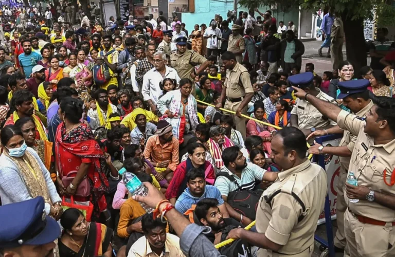 Stampede at a temple in India