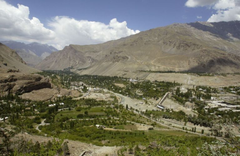 A general view shows the town of Khorog, July 7, 2004. Khorog is the capital of the autonomous region of Gorno-Badakhshan near the Pamir mountains. REUTERS/Shamil Zhumatov/Files