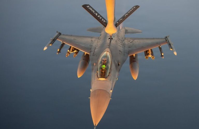 F-16 fighter