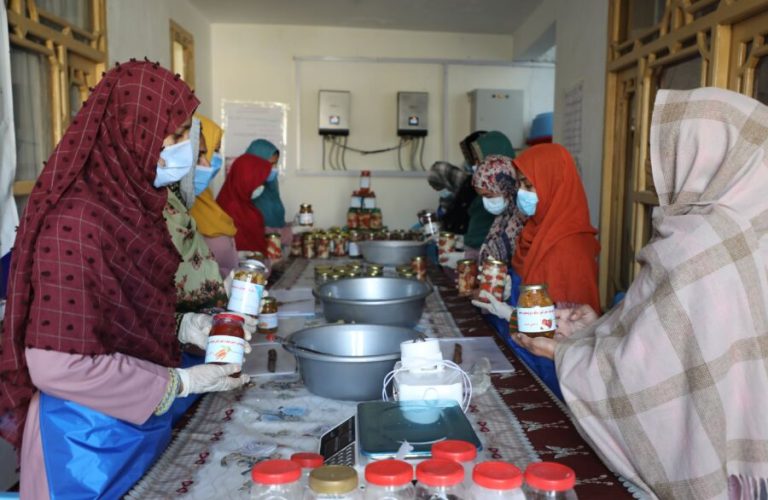 Afghan women