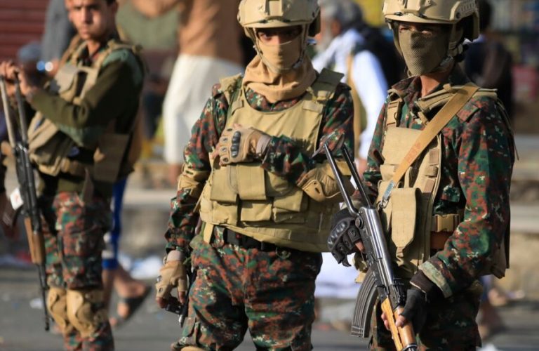 Houthi soldiers