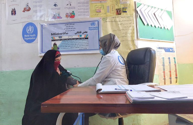 Pregnant women in Ghor