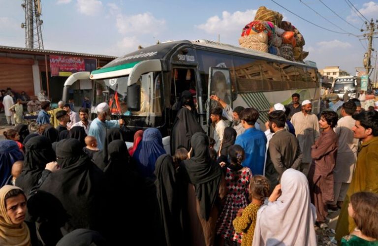 afghan-migrants-pakistan
