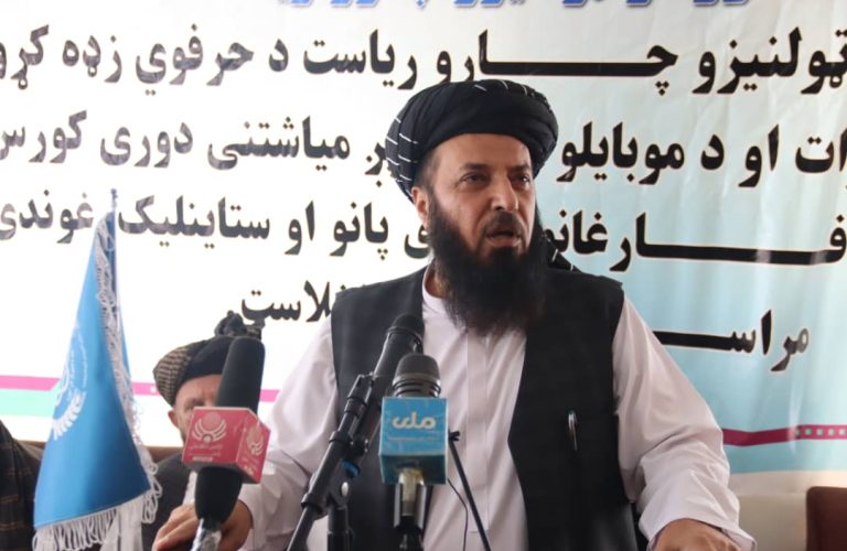 f0225f72-0fb7-446a-ba05-e98df4d0d6ed