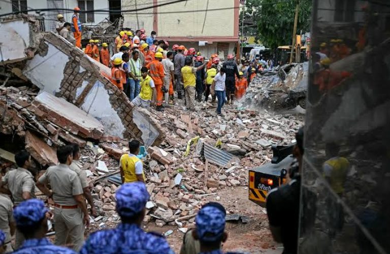 Building collapse in India
