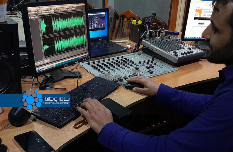 رادیوی محلی در بلخ