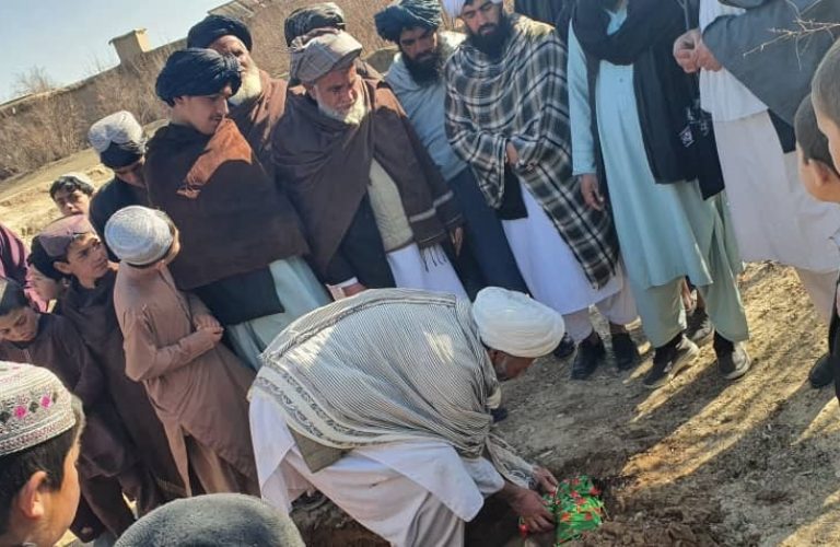 ساخت مدرسه در غزنی