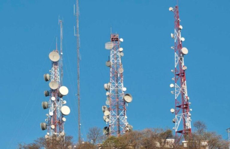 شبکه‌ی مخابراتی