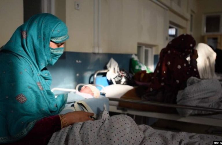 مرگ‌ومیر مادران در افغانستان